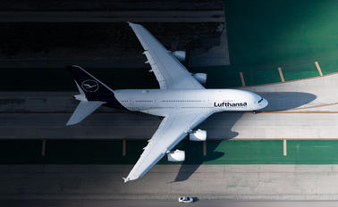 D-AIMC - Lufthansa Airbus A380