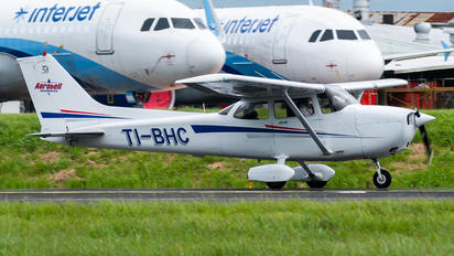 TI-BHC - Aerobell Air Charter  Cessna 172 Skyhawk (all models except RG)