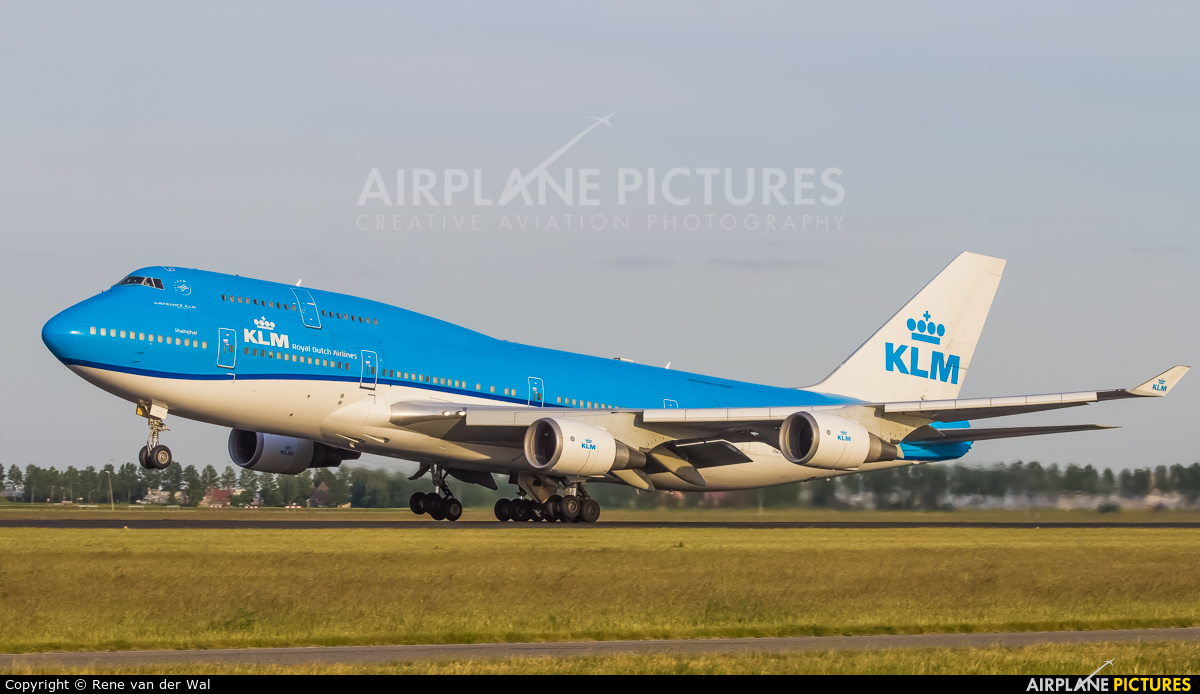 KLM PH-BFW aircraft at Amsterdam - Schiphol