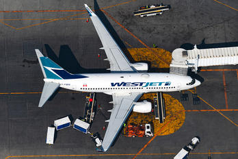 C-FIBW - WestJet Airlines Boeing 737-700