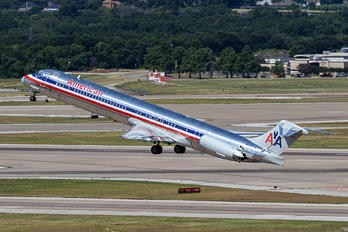 N982TW - American Airlines McDonnell Douglas MD-83