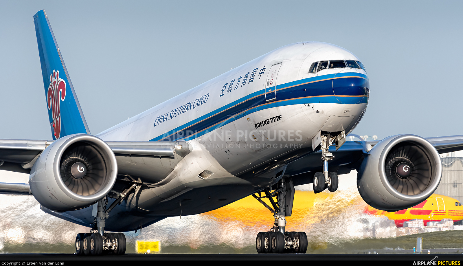 China Southern Cargo B-2041 aircraft at Amsterdam - Schiphol