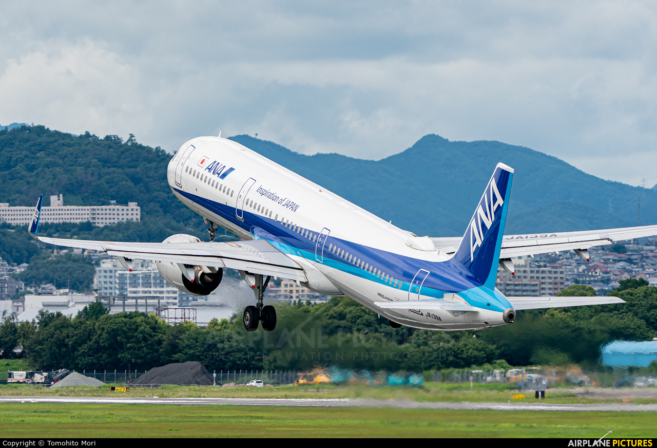 ANA - All Nippon Airways JA139A aircraft at Osaka - Itami Intl