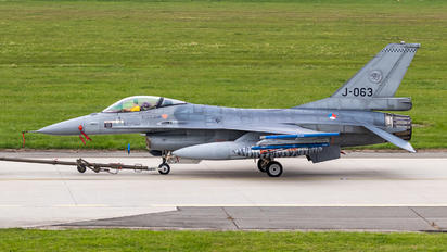 J-063 - Netherlands - Air Force General Dynamics F-16A Fighting Falcon