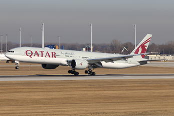 A7-BEL - Qatar Airways Boeing 777-300ER