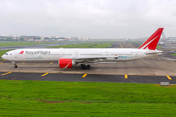 VQ-BGL - Royal Flight Boeing 777-31H(ER)