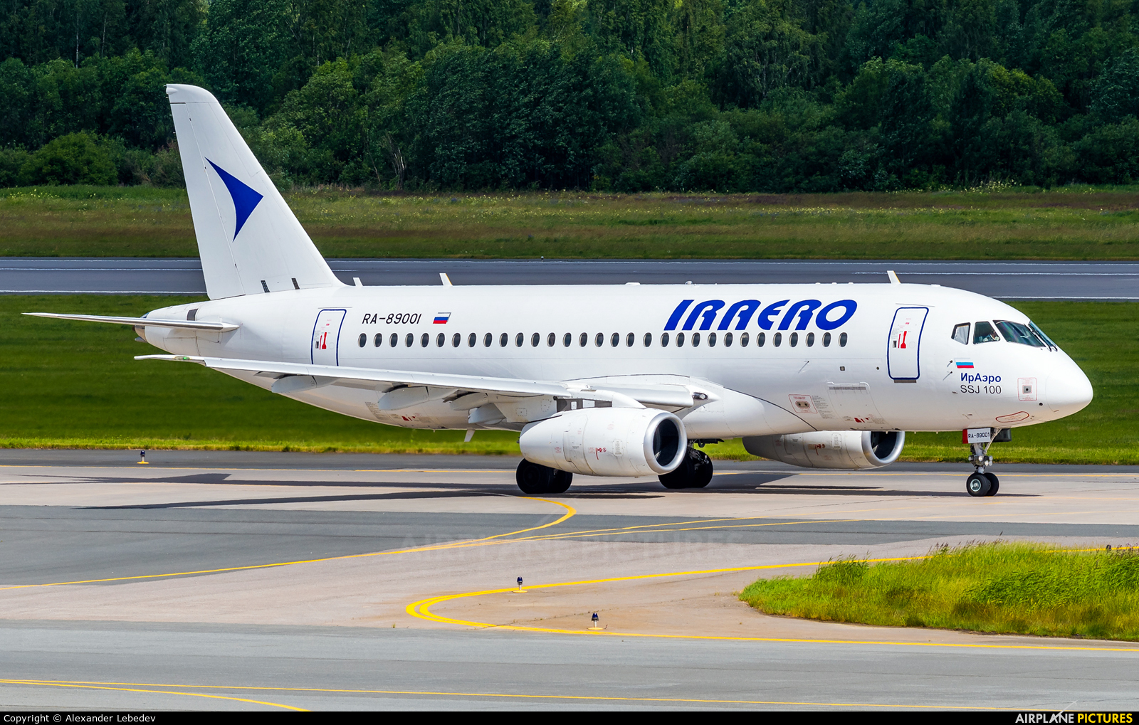 Iraero RA-89001 aircraft at St. Petersburg - Pulkovo