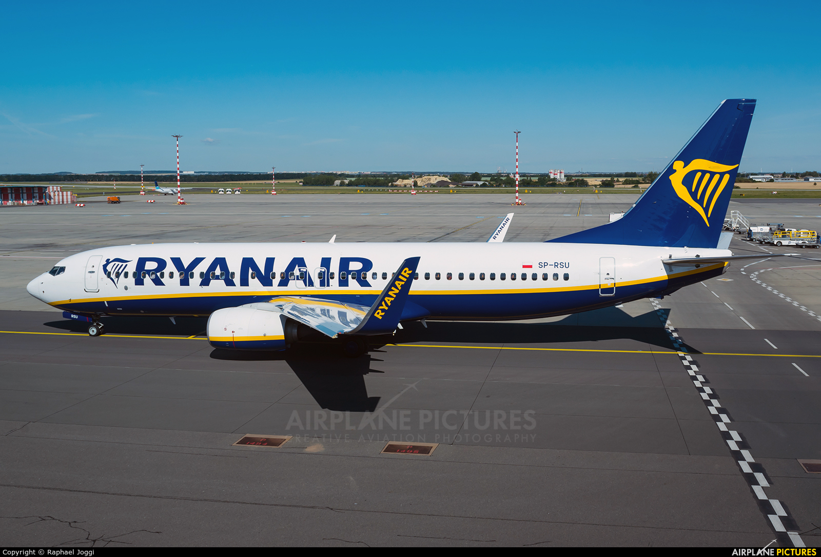 Ryanair Sun SP-RSU aircraft at Prague - Václav Havel