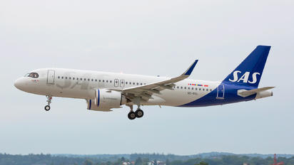 SE-ROL - SAS - Scandinavian Airlines Airbus A320 NEO