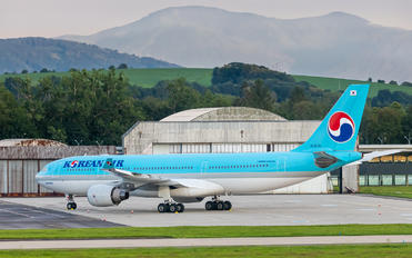HL8228 - Korean Air Airbus A330-200
