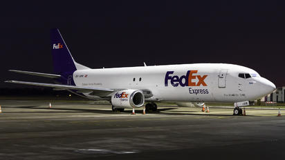 OE-IBW - FedEx Federal Express Boeing 737-4Q8