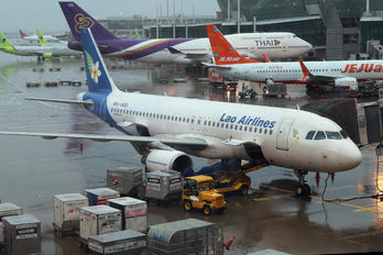 RDPL-34223 - Lao Airlines Airbus A320