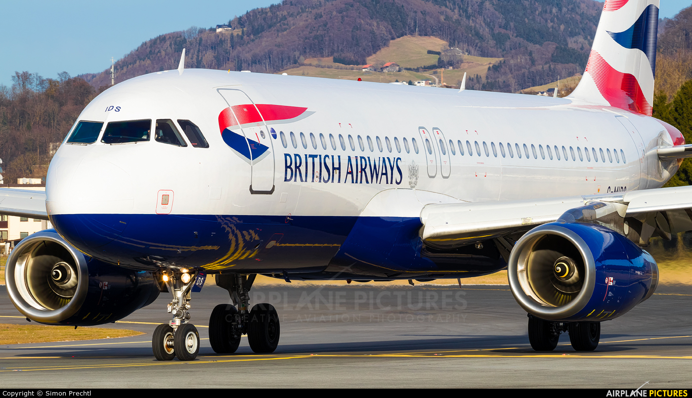 British Airways G-MIDS aircraft at Salzburg