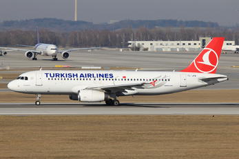 TC-JPR - Turkish Airlines Airbus A320