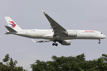 B-304N - China Eastern Airlines Airbus A350-900