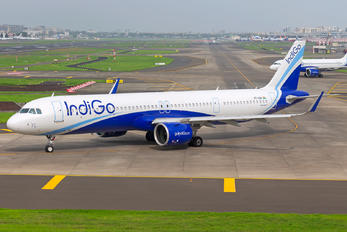 VT-IUH - IndiGo Airbus A321 NEO