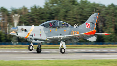 029 - Poland - Air Force "Orlik Acrobatic Group" PZL 130 Orlik TC-1 / 2