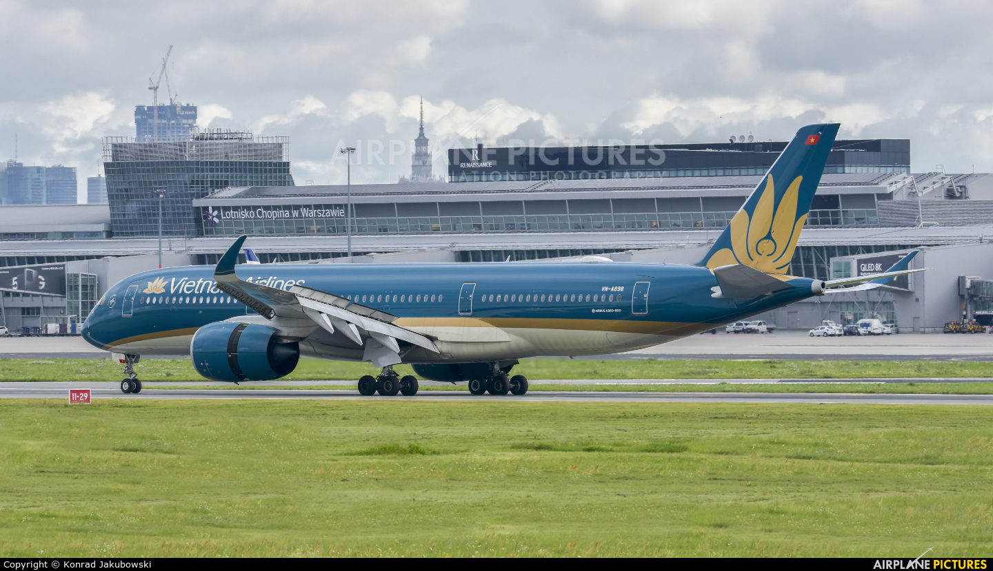 Vietnam Airlines VN-A898 aircraft at Warsaw - Frederic Chopin