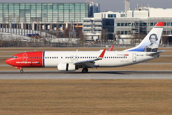 EI-FVN - Norwegian Air International Boeing 737-800