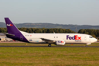 OE-IAE - FedEx Federal Express Boeing 737-4Q8