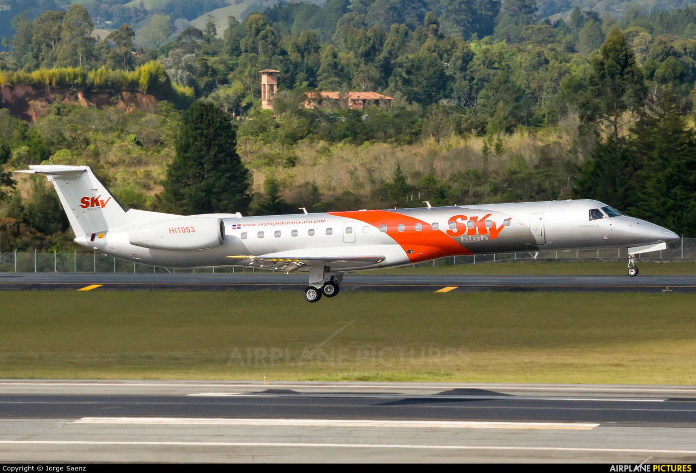 Sky High HI1053 aircraft at Medellin - Jose Maria Cordova Intl