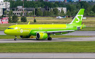 S7 Airlines VP-BWN image