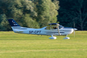 SP-CPT - Private Cessna 182 Skylane (all models except RG)