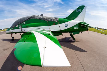 8816 - Saudi Arabia - Air Force: Saudi Hawks British Aerospace Hawk 65 / 65A