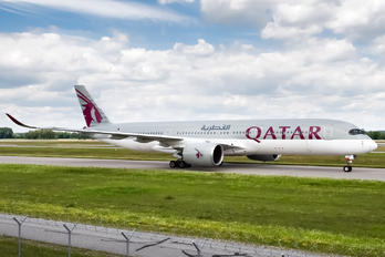 A7-ALE - Qatar Airways Airbus A350-900