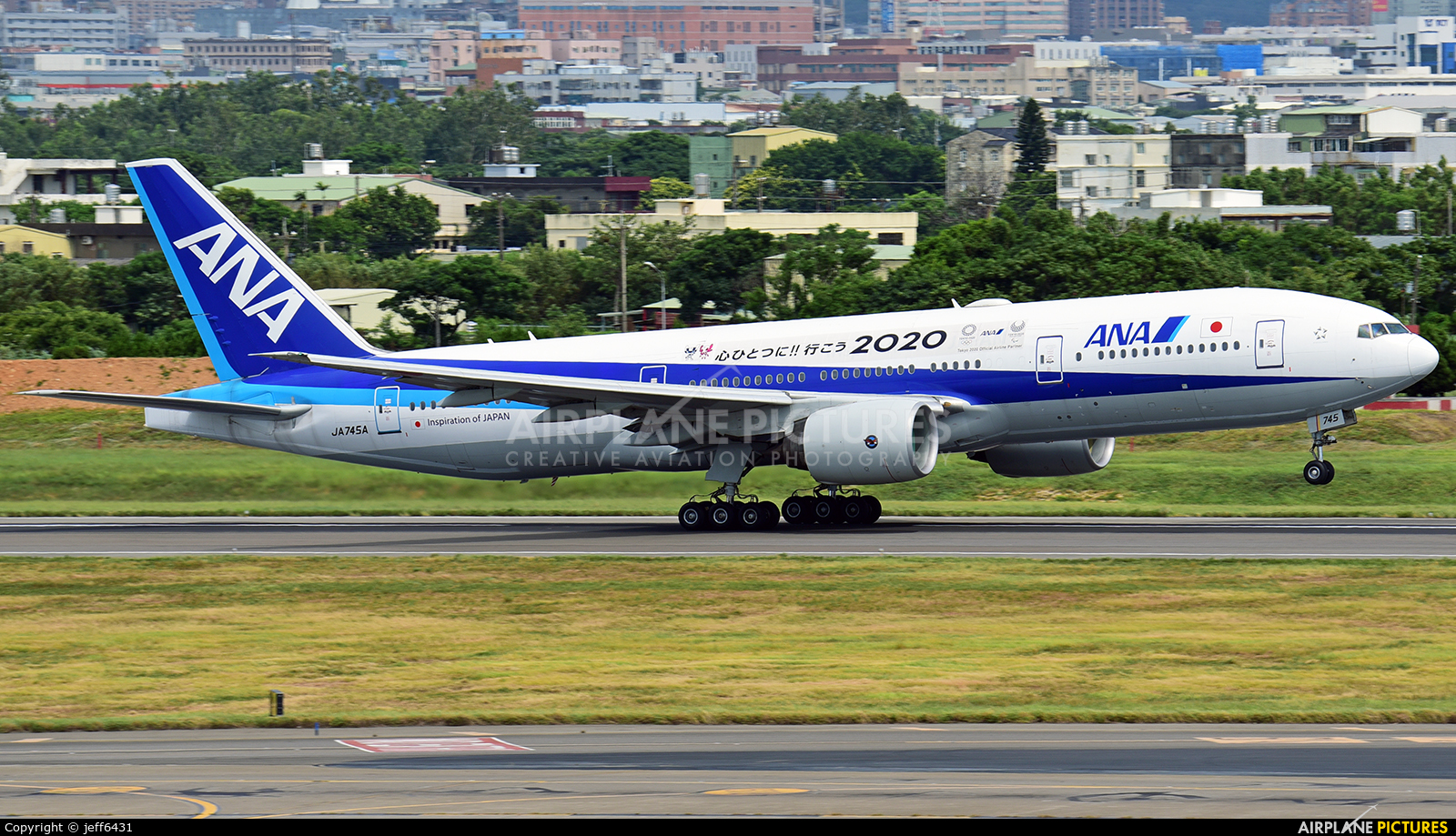 ANA - All Nippon Airways JA745A aircraft at Taipei - Taoyuan Intl