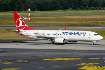 TC-JHO - Turkish Airlines Boeing 737-800
