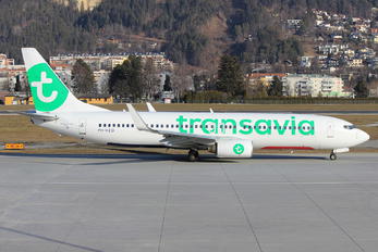 PH-HZO - Transavia Boeing 737-800