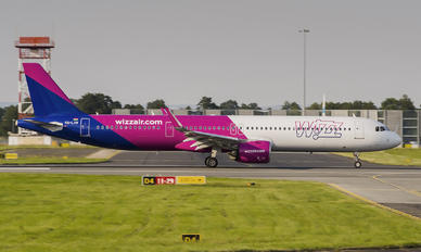HA-LVH - Wizz Air Airbus A321 NEO
