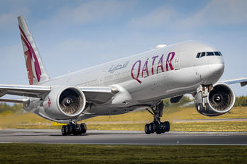 A7-BEE - Qatar Airways Boeing 777-300ER