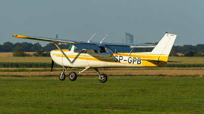 SP-GPB - Private Cessna 150