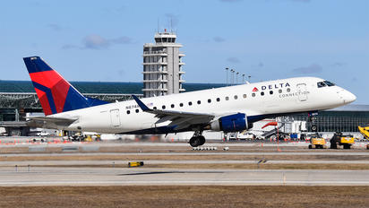 N874RW - Delta Connection Embraer 170-200 STD