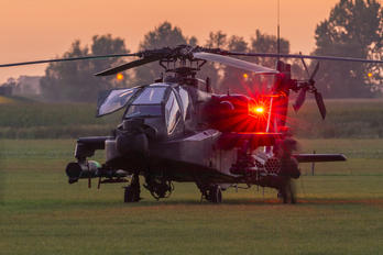 Q-10 - Netherlands - Air Force Boeing AH-64D Apache