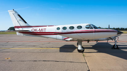OK-MIT - Private Cessna 340