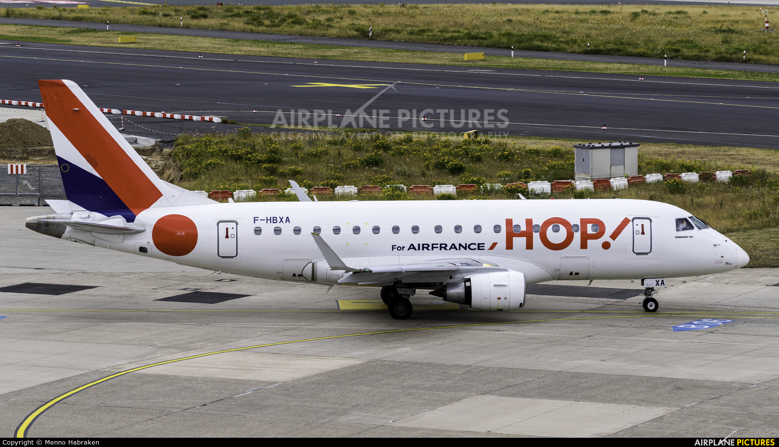 Air France - Hop! F-HBXA aircraft at Düsseldorf