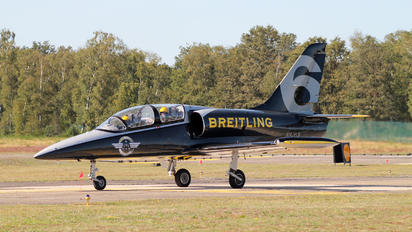 ES-YLF - Breitling Jet Team Aero L-39C Albatros