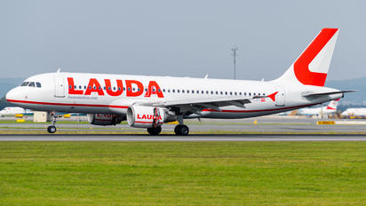 OE-LOS - LaudaMotion Airbus A320