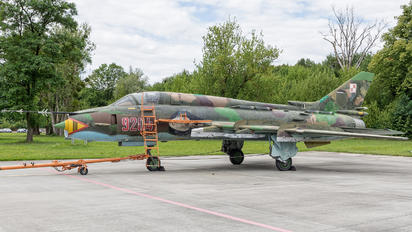 9204 - Poland - Air Force Sukhoi Su-22M-4