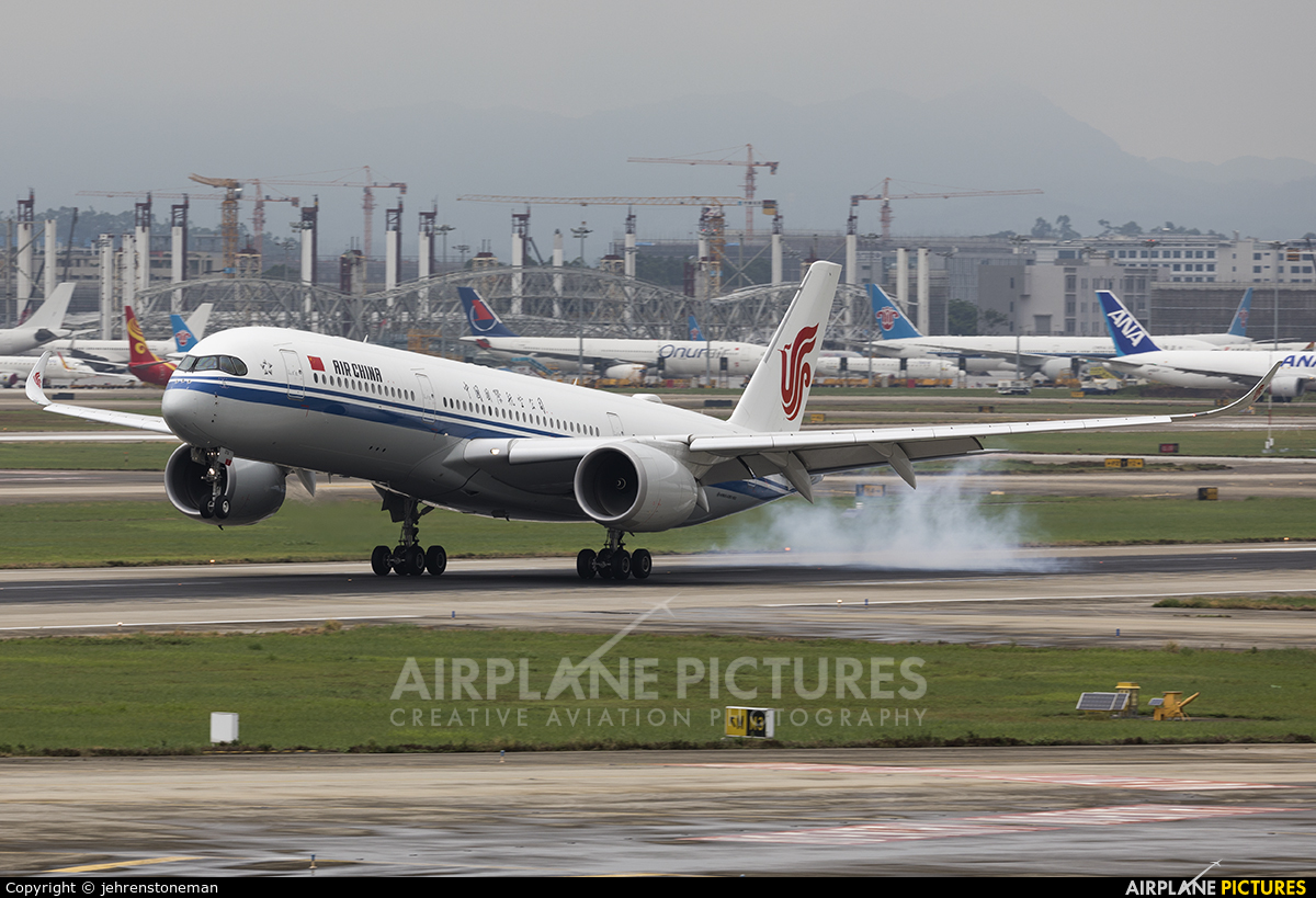 Air China B-307A aircraft at Guangzhou - Baiyun