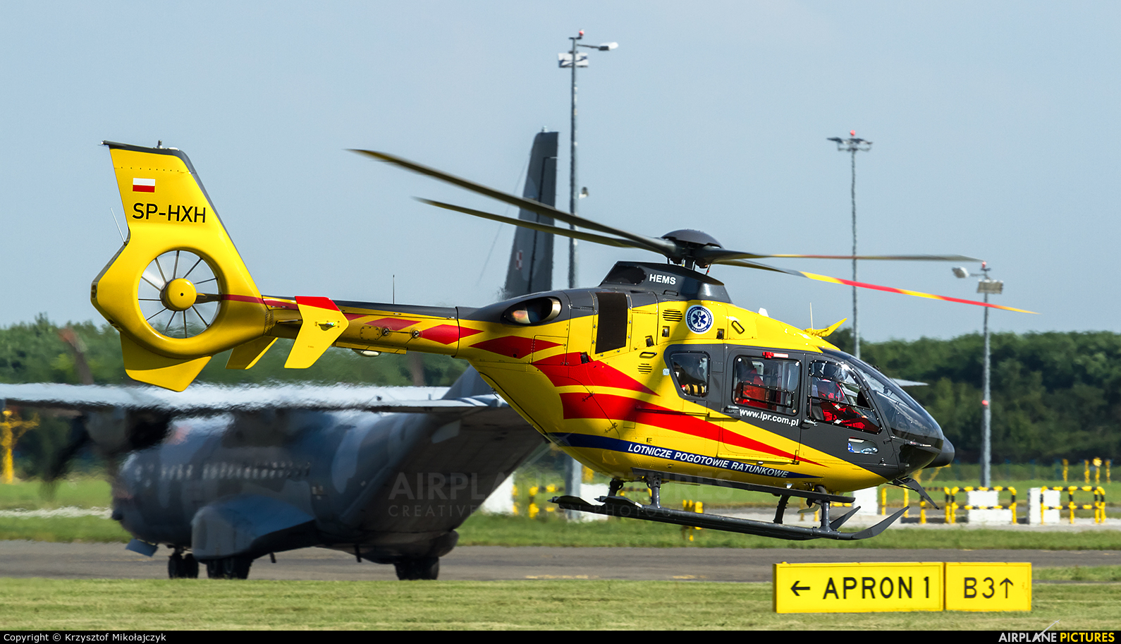 Polish Medical Air Rescue - Lotnicze Pogotowie Ratunkowe SP-HXH aircraft at Wrocław - Copernicus