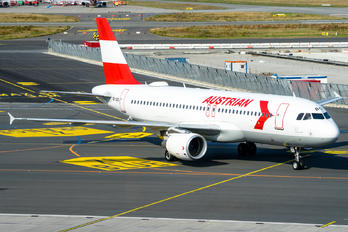 OE-LBO - Austrian Airlines Airbus A320