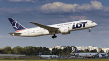 SP-LRD - LOT - Polish Airlines Boeing 787-8 Dreamliner aircraft