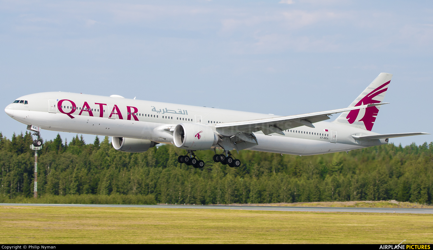 Qatar Airways A7-BEA aircraft at Helsinki - Vantaa