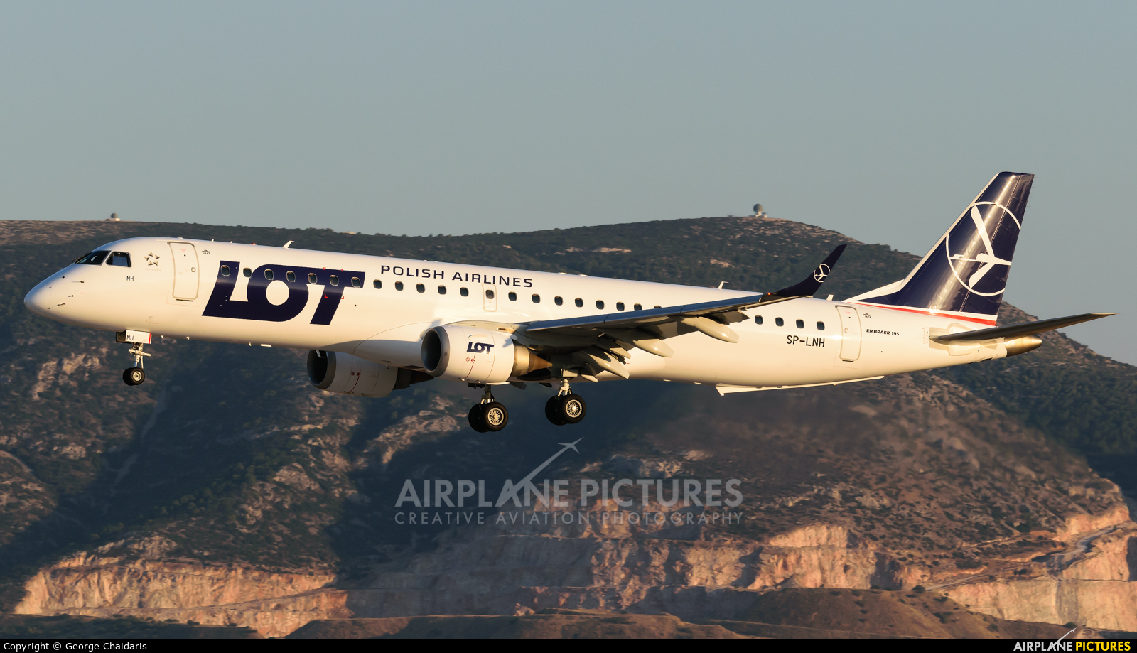 LOT - Polish Airlines SP-LNH aircraft at Athens - Eleftherios Venizelos