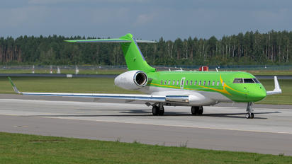 P4-GMS - Private Bombardier BD-700 Global Express
