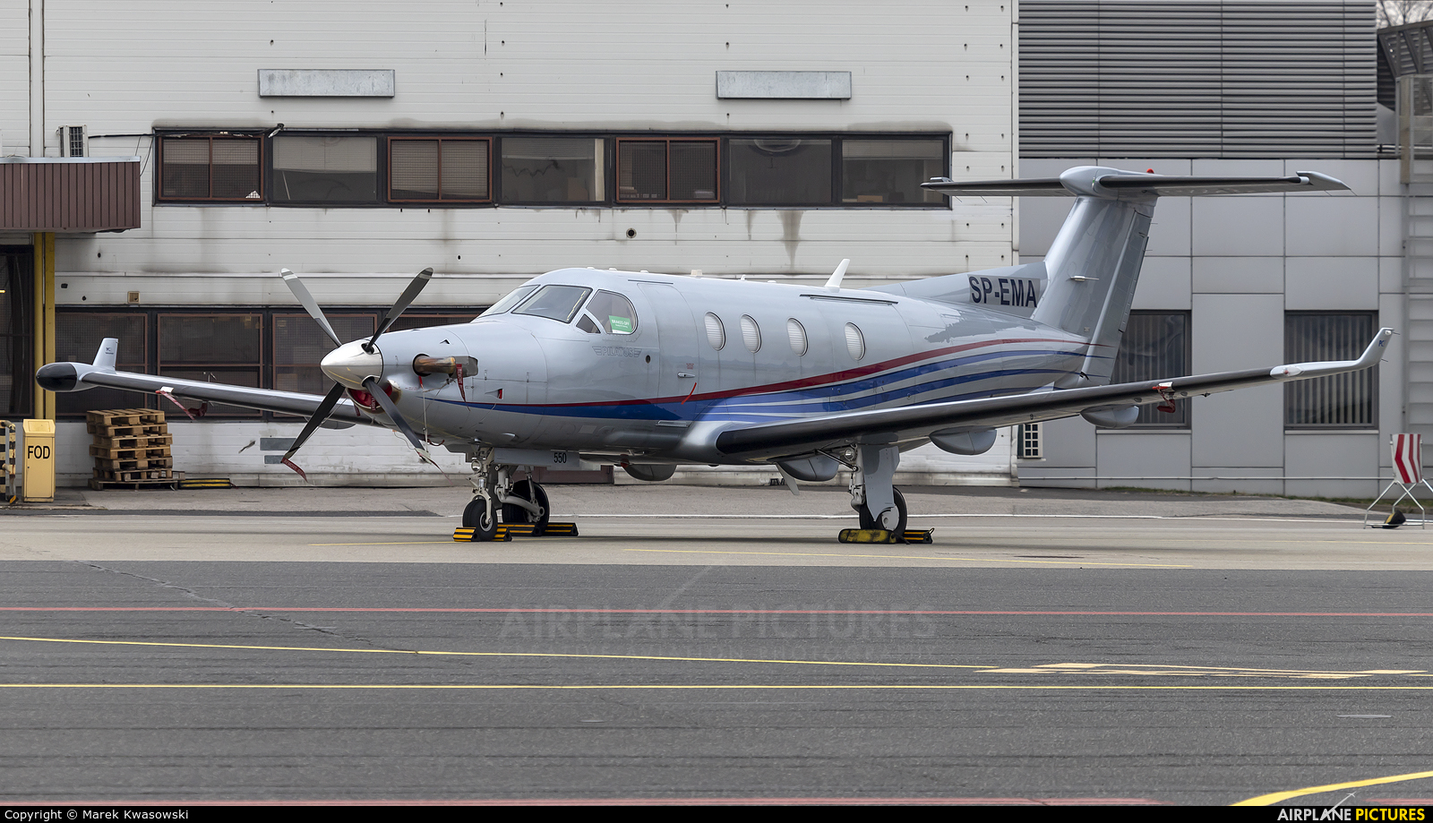 Private SP-EMA aircraft at Warsaw - Frederic Chopin